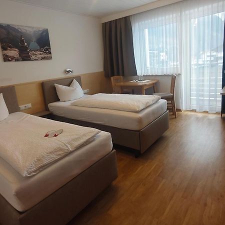 Gaestehaus Holaus Mayrhofen Eksteriør billede