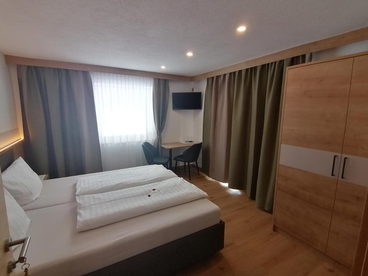 Gaestehaus Holaus Mayrhofen Eksteriør billede