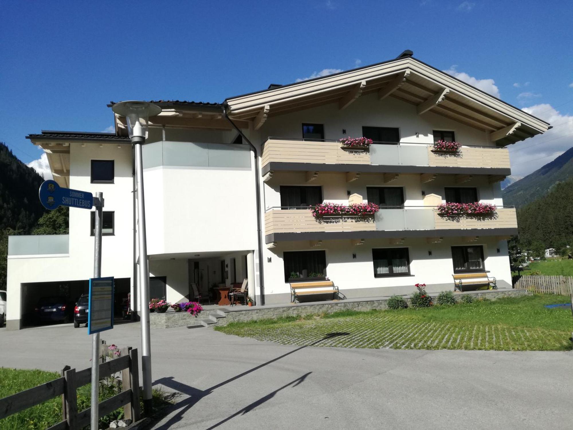Gaestehaus Holaus Mayrhofen Eksteriør billede